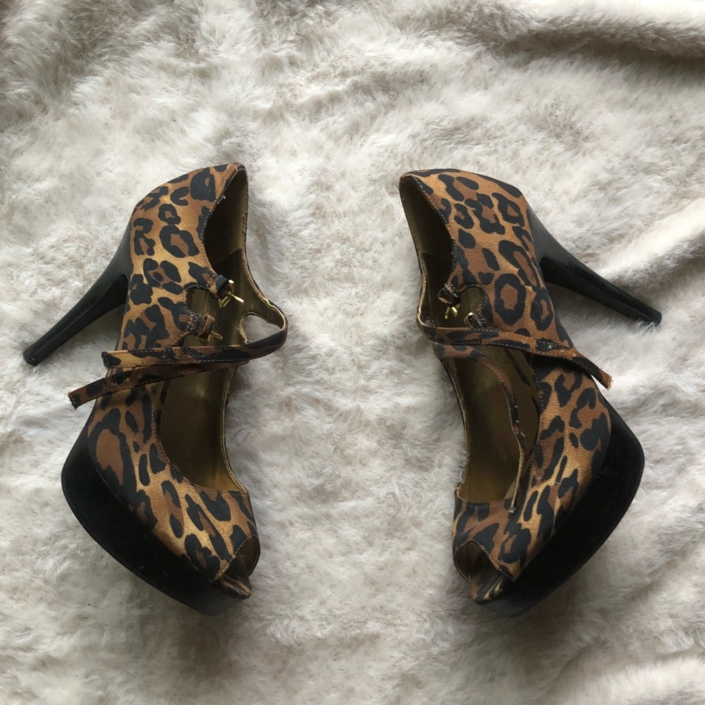 Guess cheetah heels